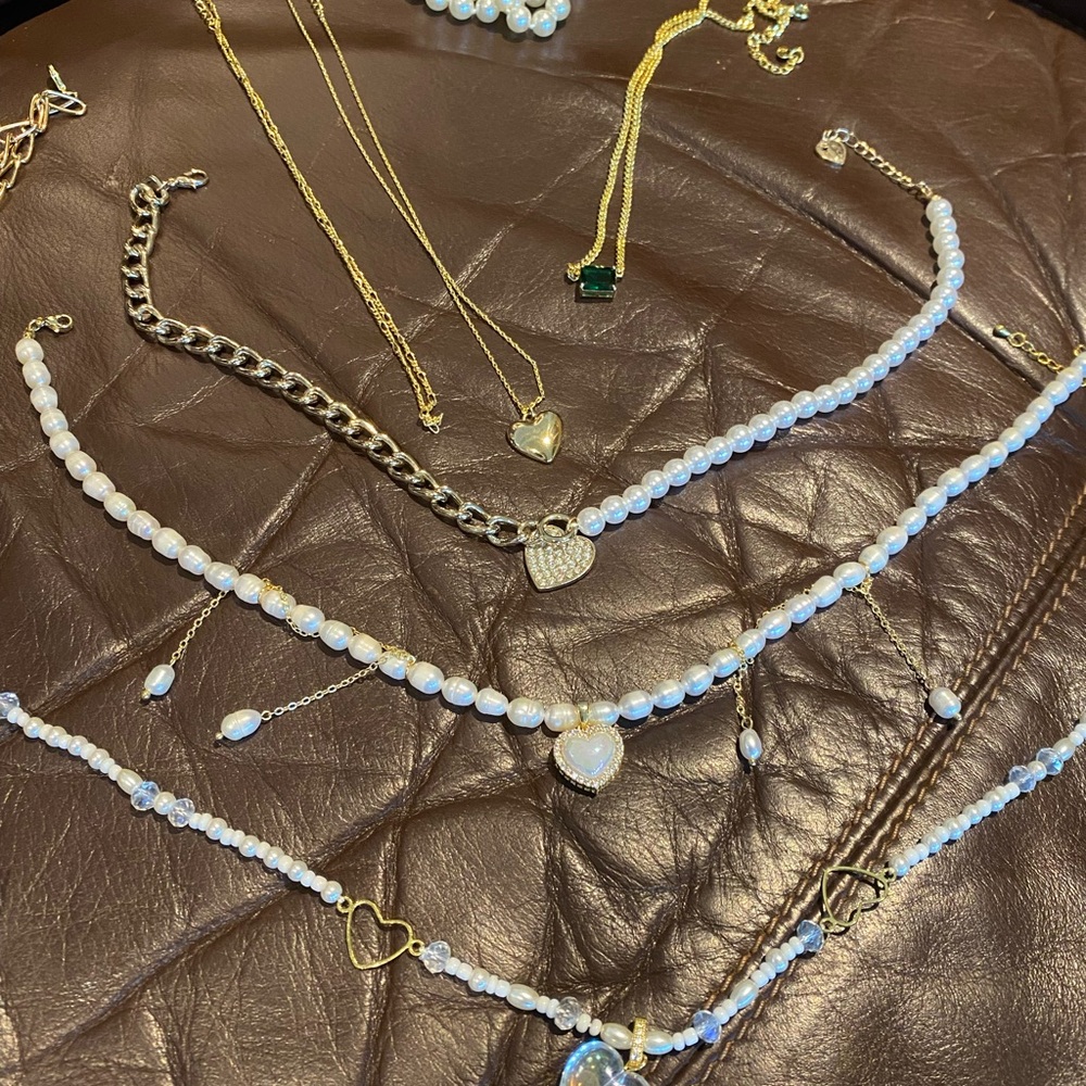 Jewelry bundle - Picture 3 of 5